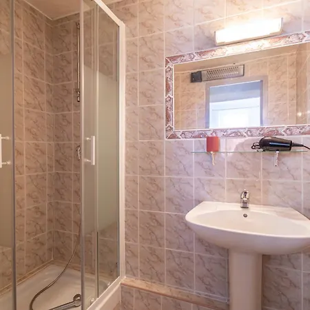 L'ocre - Netflix Inclus Ναρμπόν